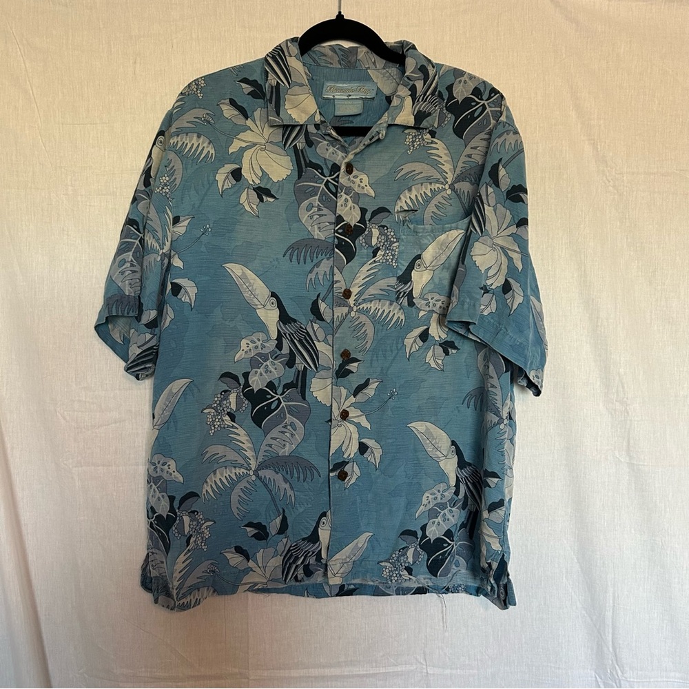 Bermuda Bay Silk Hawaiian Shirt‎ Toucan Floral Print Blue Gray Mens Medium